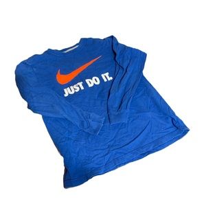 Nike Long Sleeve T-Shirt
